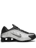 Shox R4