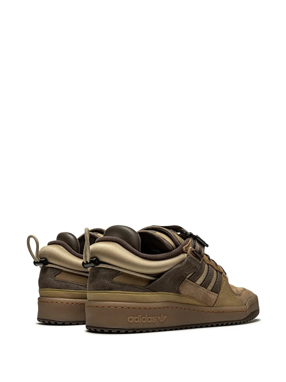 X Bad Bunny Forum Buckle Low