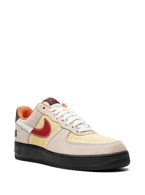 Air Force 1 Low Somos Familia Sneakers