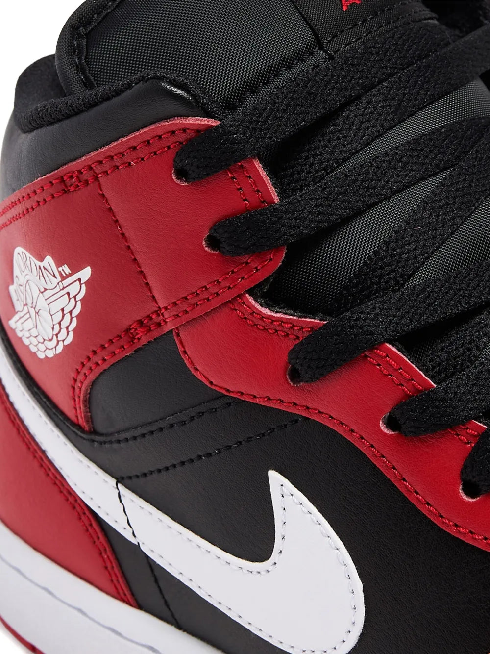 Air Jordan 1 Retro High Sneakers