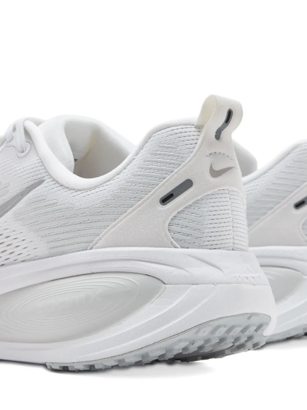Vomero Low-Top